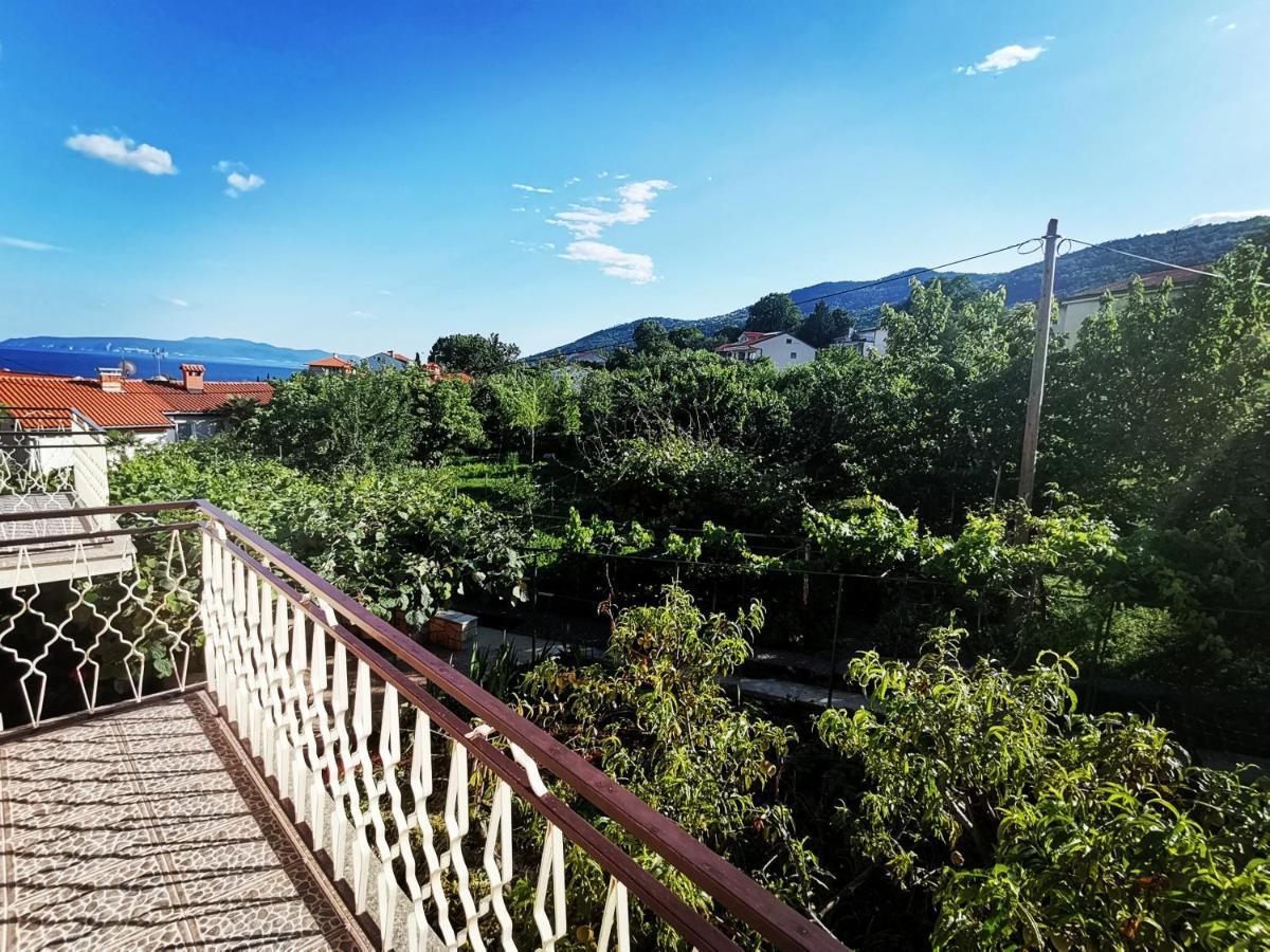 Apartment Grzin Ловран Екстер'єр фото